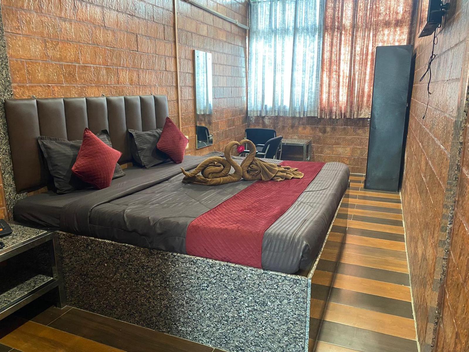 Shri Shiv Villa Resort By Bd Hospitality Szaszan Gir Kültér fotó