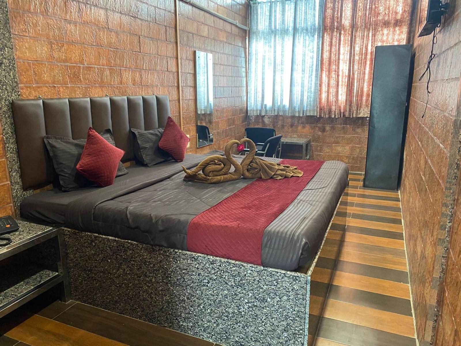 Shri Shiv Villa Resort By Bd Hospitality Szaszan Gir Kültér fotó