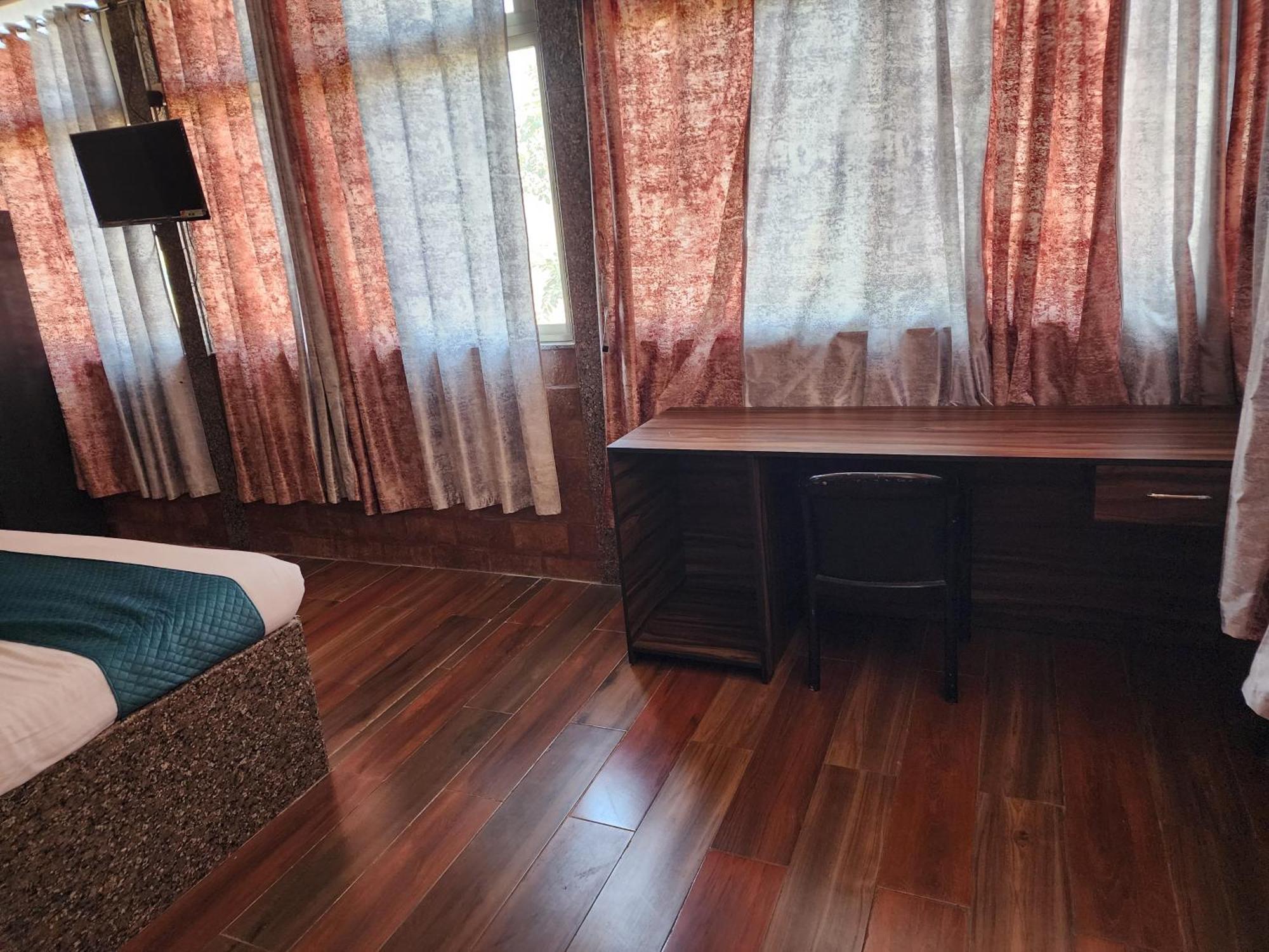 Shri Shiv Villa Resort By Bd Hospitality Szaszan Gir Kültér fotó