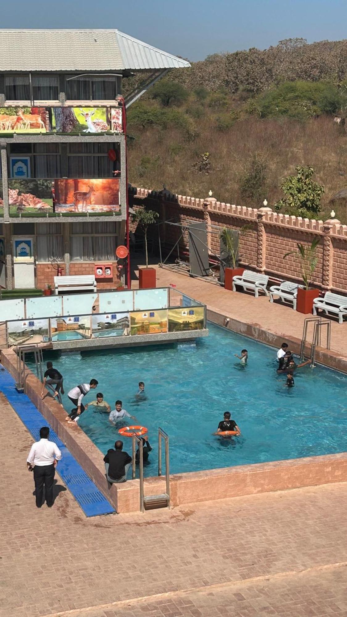 Shri Shiv Villa Resort By Bd Hospitality Szaszan Gir Kültér fotó